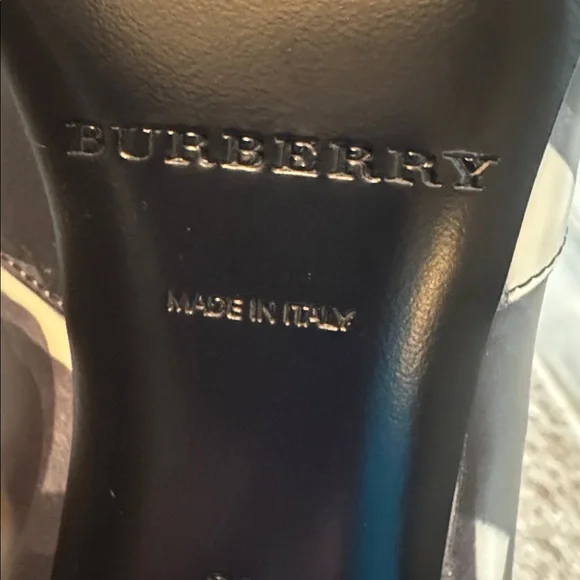 BURBERRY Graffiti Kitten Booties